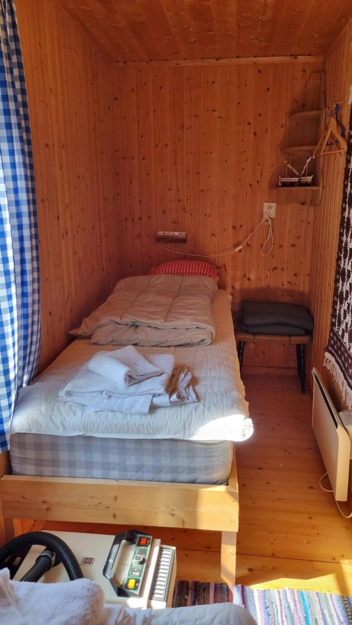 SørvågenKoselig Rorbu Pa Tind别墅 外观 照片